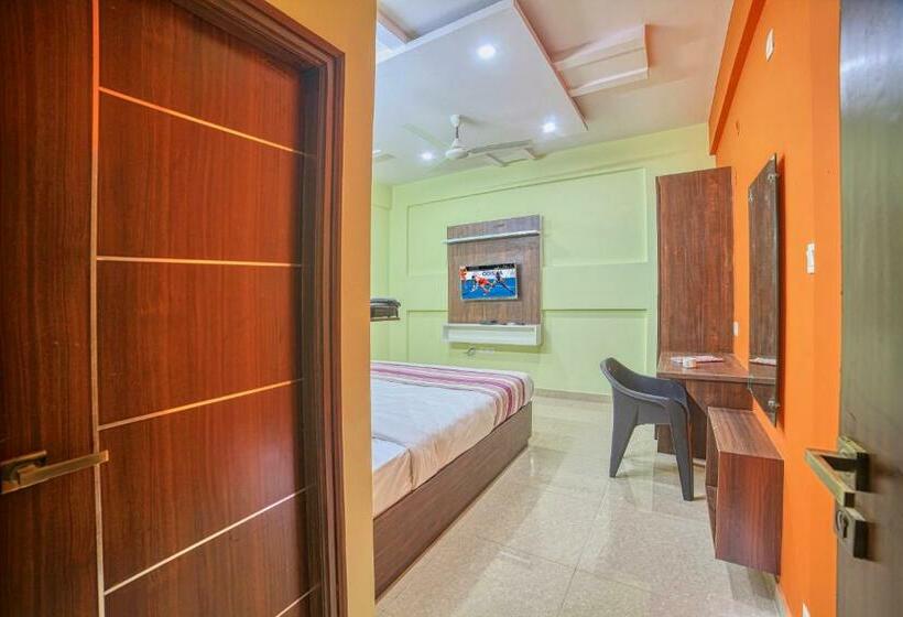 Redkey Inn Hotel Near Bangalore Airport Airport Pickup & Drop Available 24x7