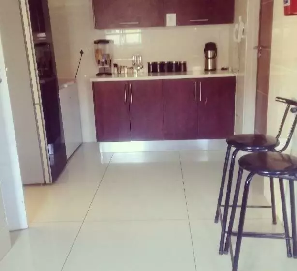 پانسیون Magville Guest House