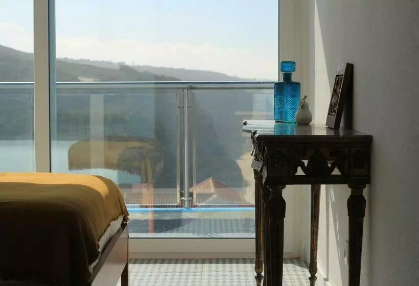 پانسیون Mega Ocean Magoito   Guest House   Sintra