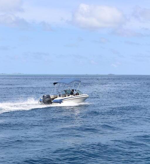 پانسیون Ninos K.guraidhoo