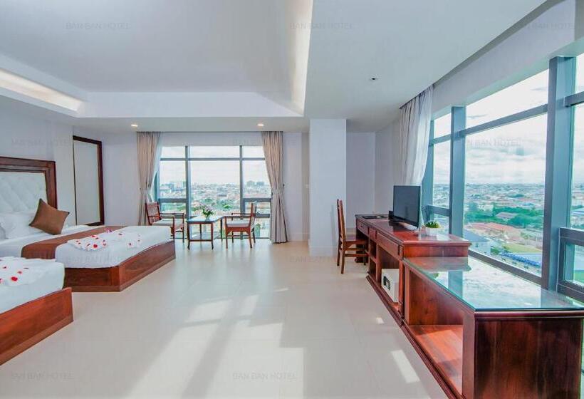 בית מלון כפרי Ban Ban