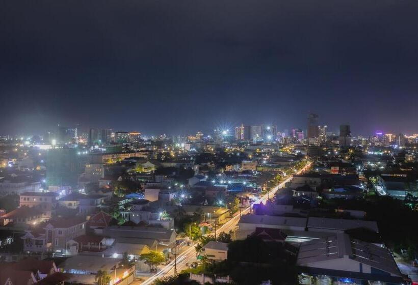 בית מלון כפרי Ban Ban