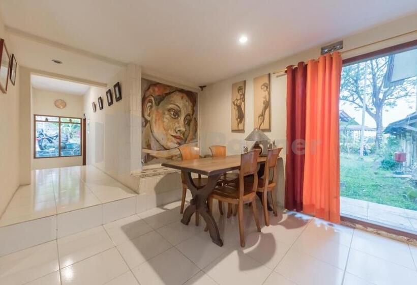 בית מלון כפרי Bens Homestay Mitra Reddoorz