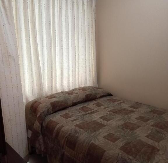 בית מלון כפרי Hostal El Callejón