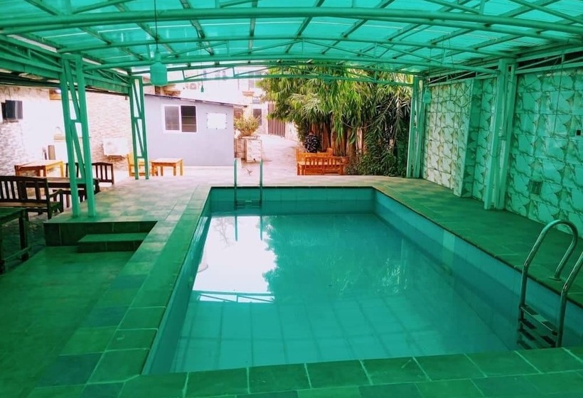 هتل Jaiye S Place