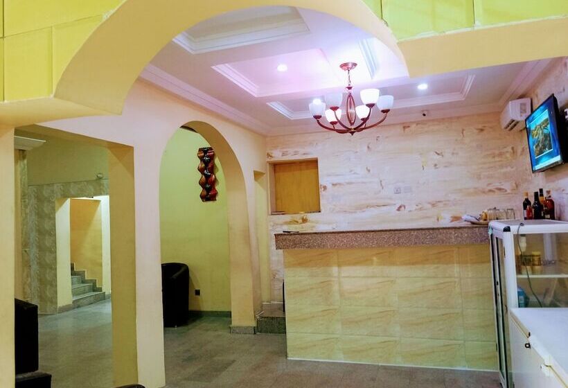 هتل Jaiye S Place