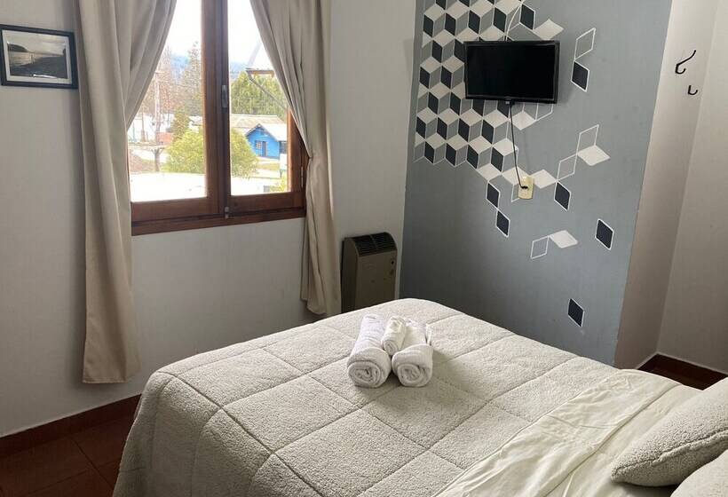 هتل Maktub Hosteria