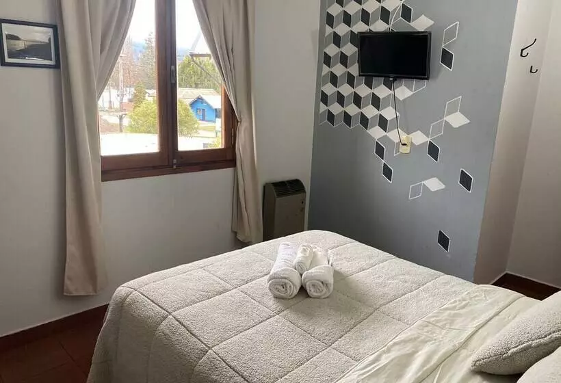هتل Maktub Hosteria
