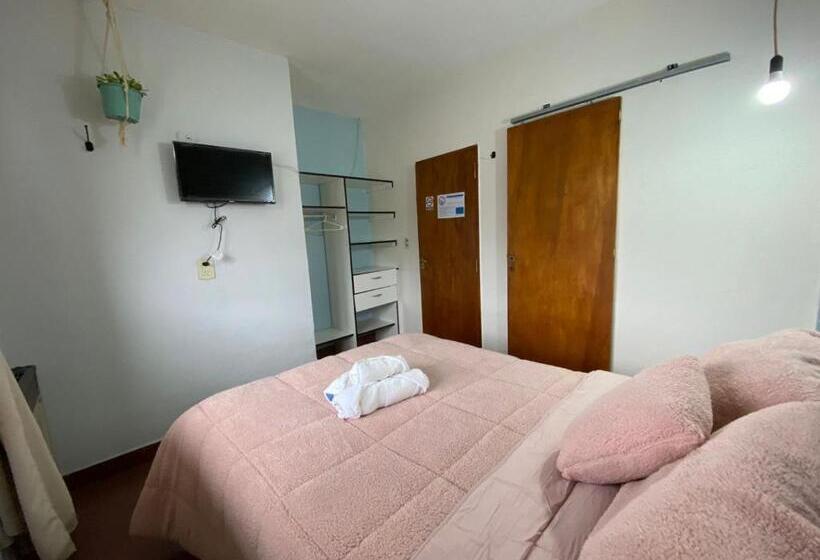 هتل Maktub Hosteria