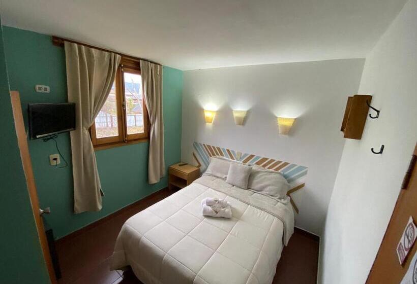 هتل Maktub Hosteria