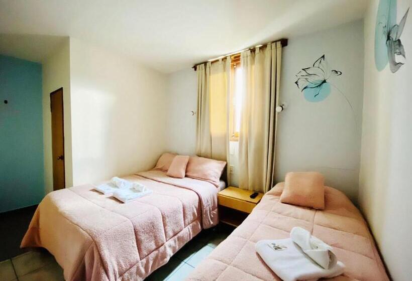 هتل Maktub Hosteria