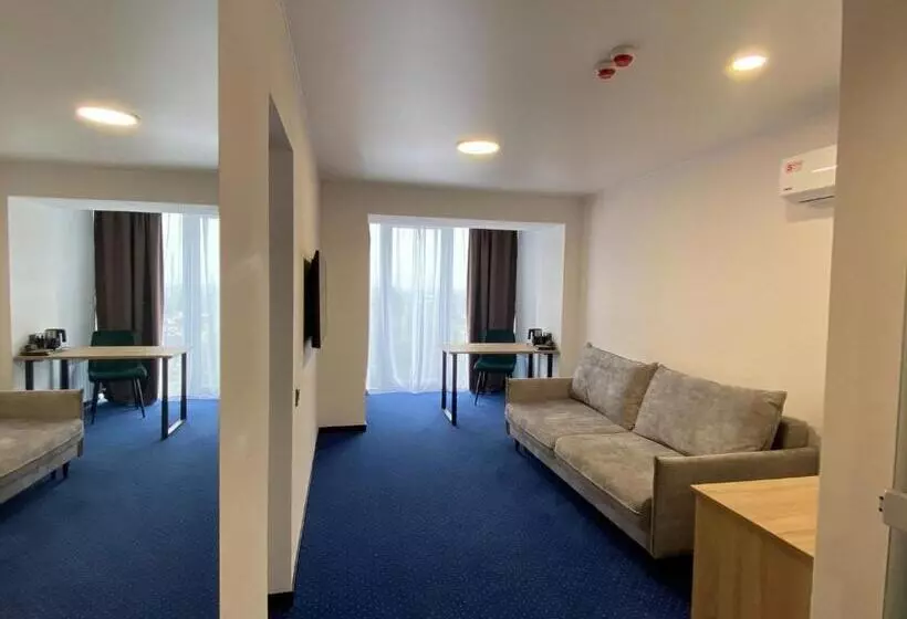 ホテル Optima Collection Kamianske