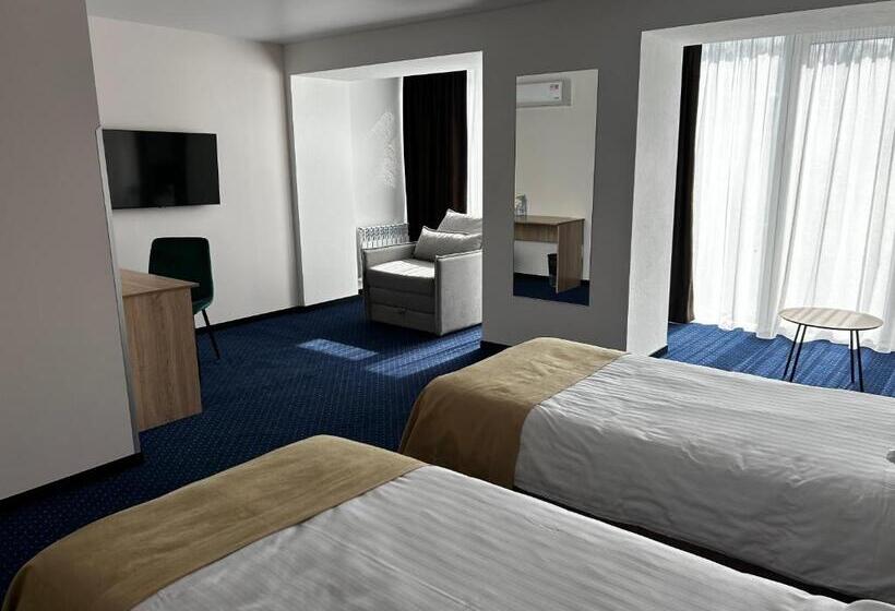 فندق Optima Collection Kamianske