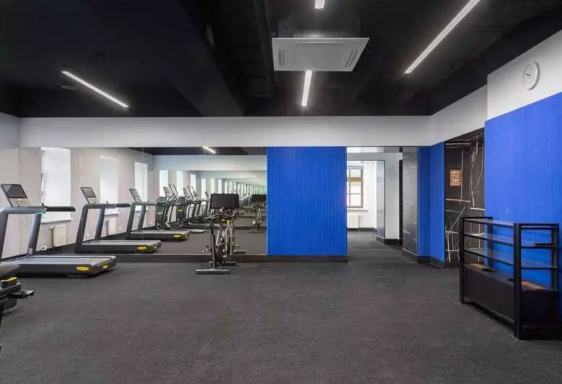 هتل The Basilian Minsk, Curio Collection By Hilton