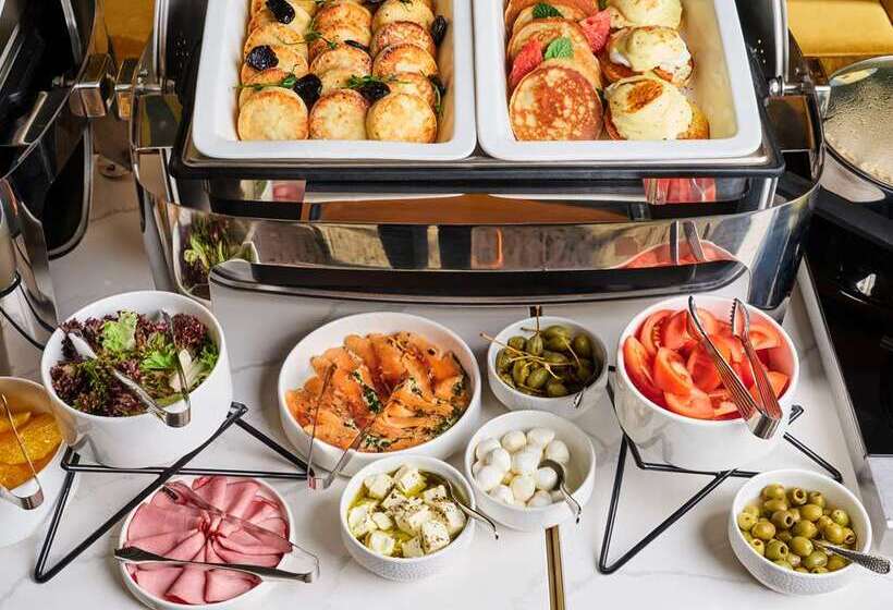 酒店 The Basilian Minsk, Curio Collection By Hilton