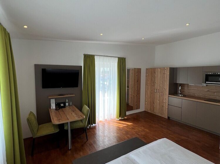 בית מלון כפרי Zeppelin