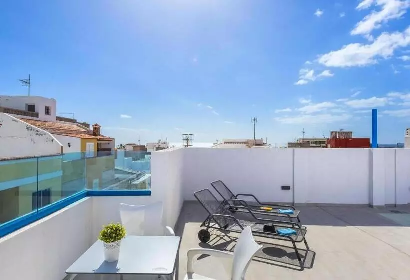 پانسیون Okeanos Eco Guest House