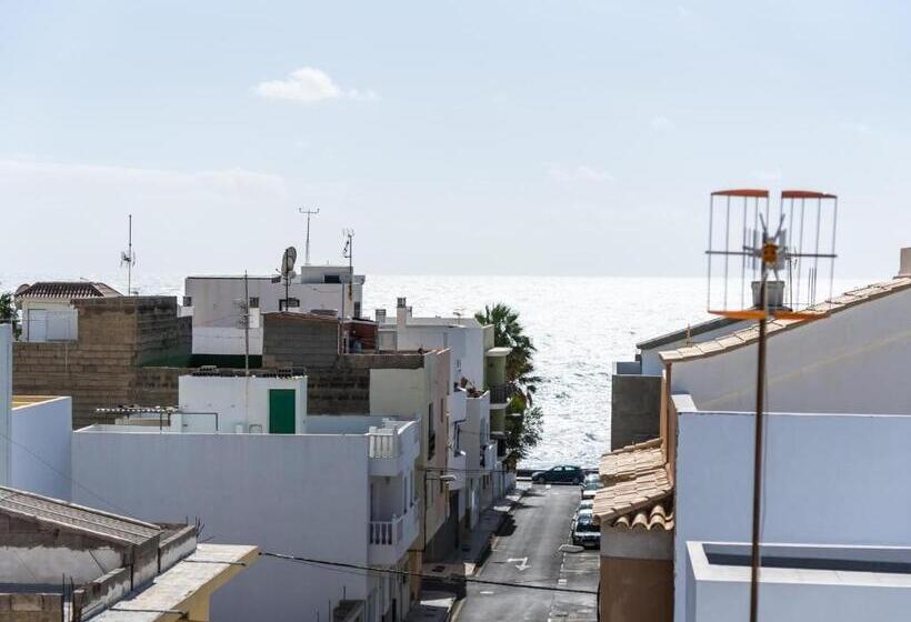 膳宿费 Okeanos Eco Guest House