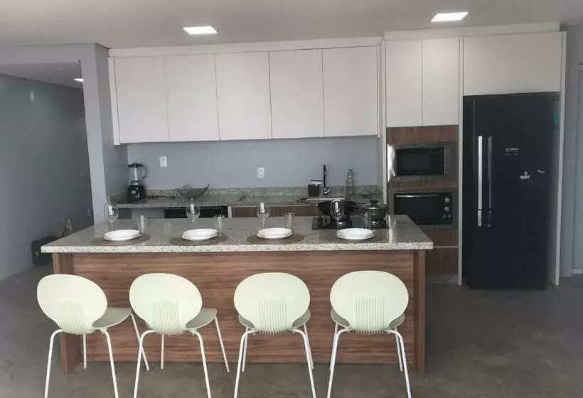 Majatalo Pousada Ohana Dullius