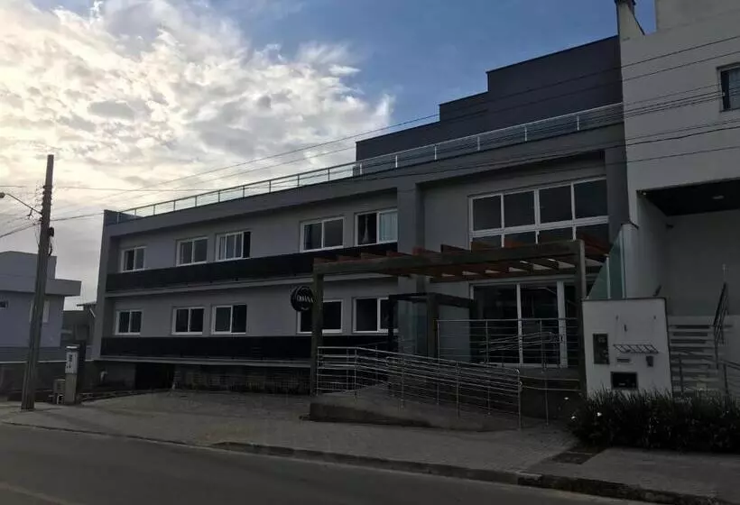 Majatalo Pousada Ohana Dullius