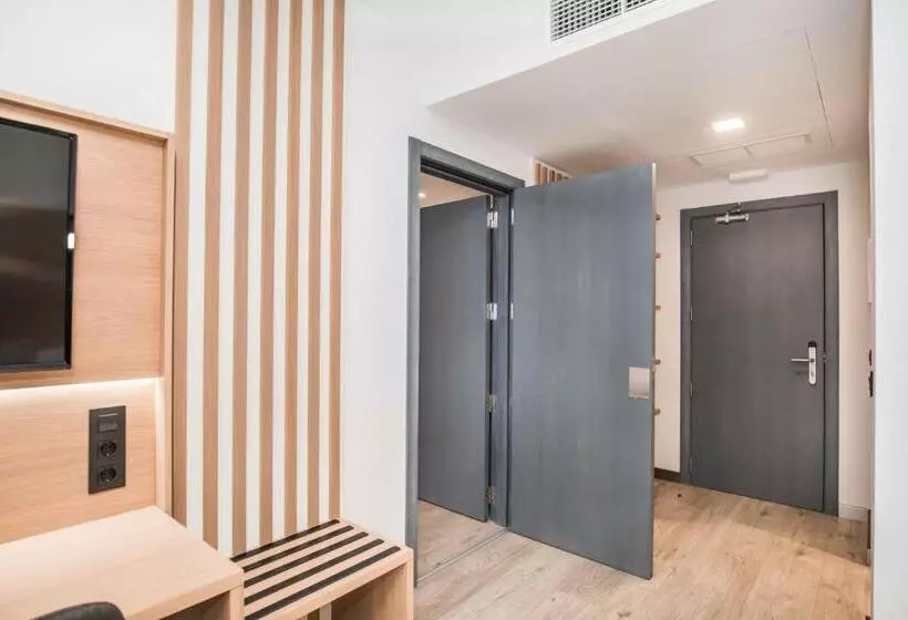 هتل Ciudad De ávila