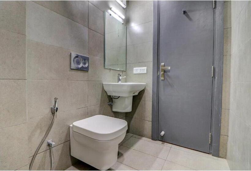 Fabhotel F9 Kirti Nagar