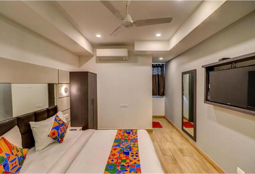 Fabhotel F9 Kirti Nagar