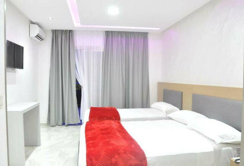 هتل Hôtel Laluna Bay