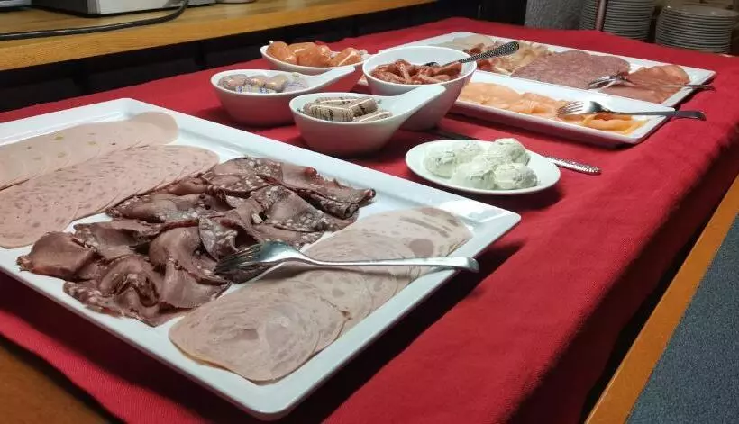 Hotelli Kreuz Höhengasthof