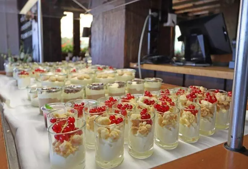 Hotelli Kreuz Höhengasthof