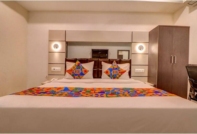 Fabhotel F9 Kirti Nagar