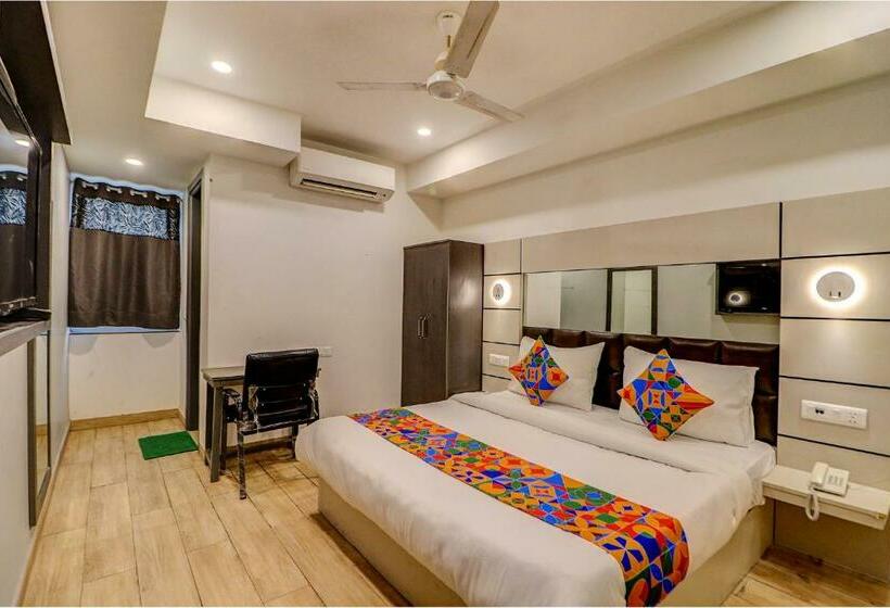 Fabhotel F9 Kirti Nagar
