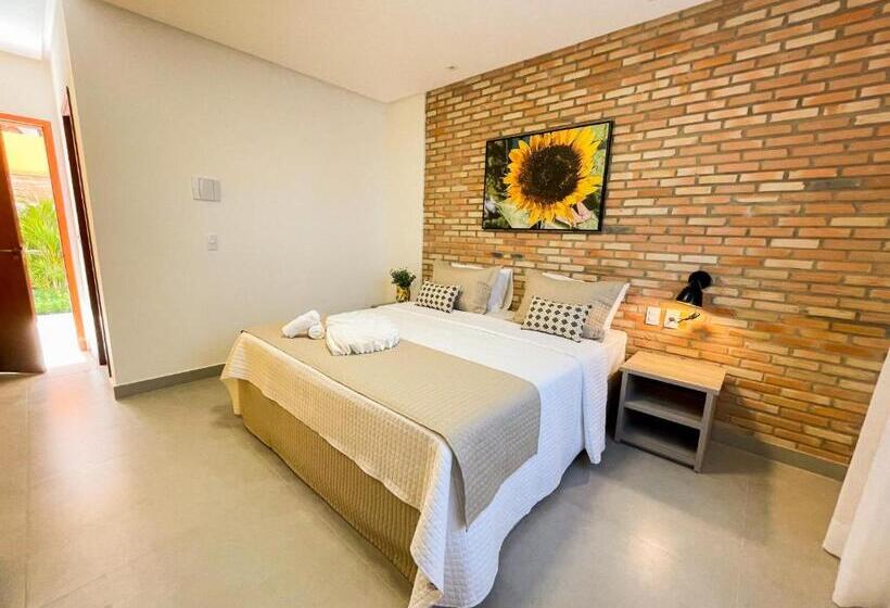 בית מלון כפרי Pousada Das Flores