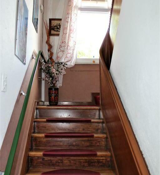 בית מלון כפרי Zur Post Schwanheim