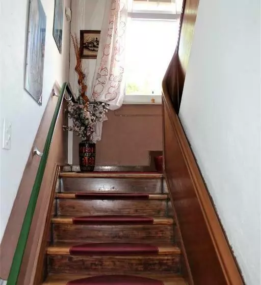 Hotelli Zur Post Schwanheim