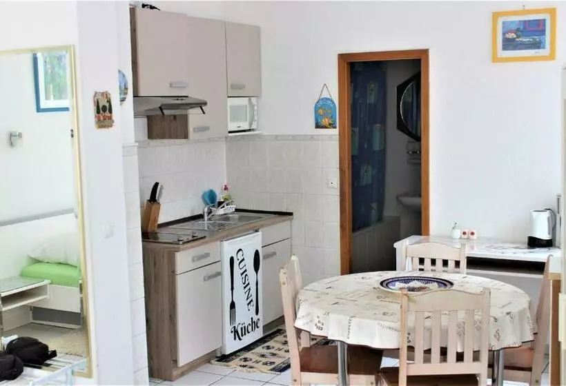 Hotelli Zur Post Schwanheim