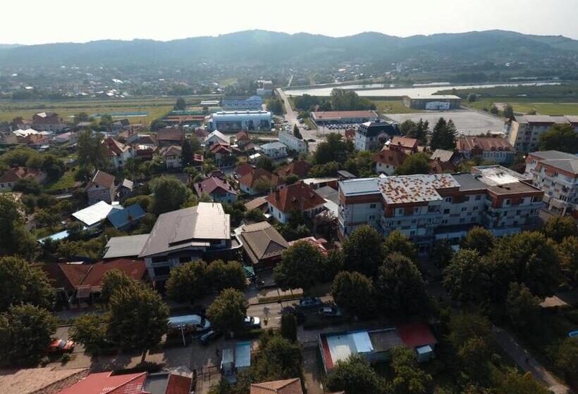 بنسيون Casa Romaneasca