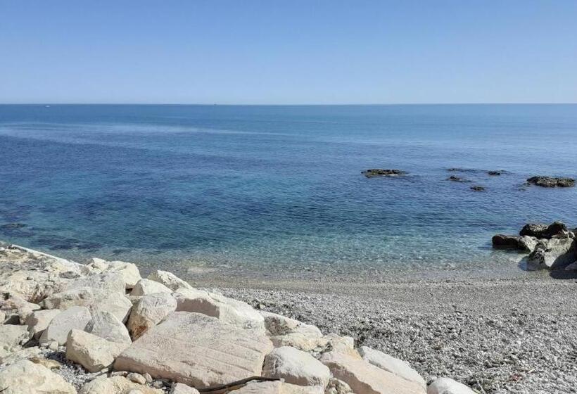 ペンション Vista D Amare