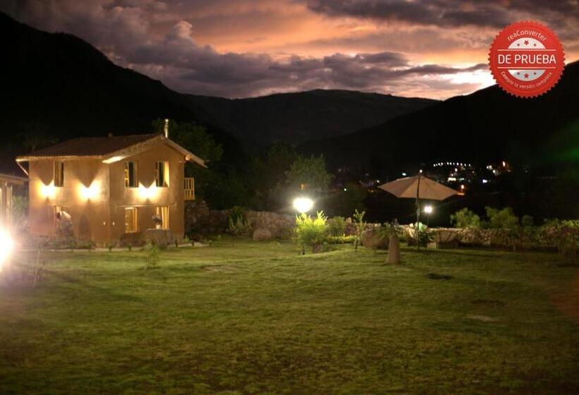 Unuwasi Hotel & Villa