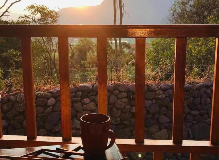 Unuwasi Hotel & Villa