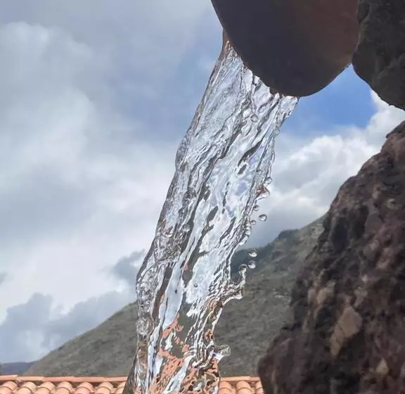 Unuwasi Hotel & Villa