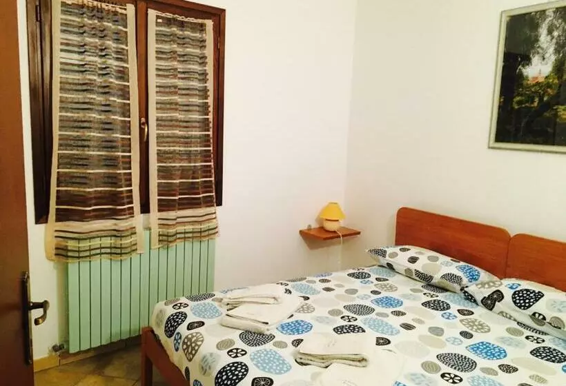 تختخواب و صبحانه Casa Vacanze Uliveto