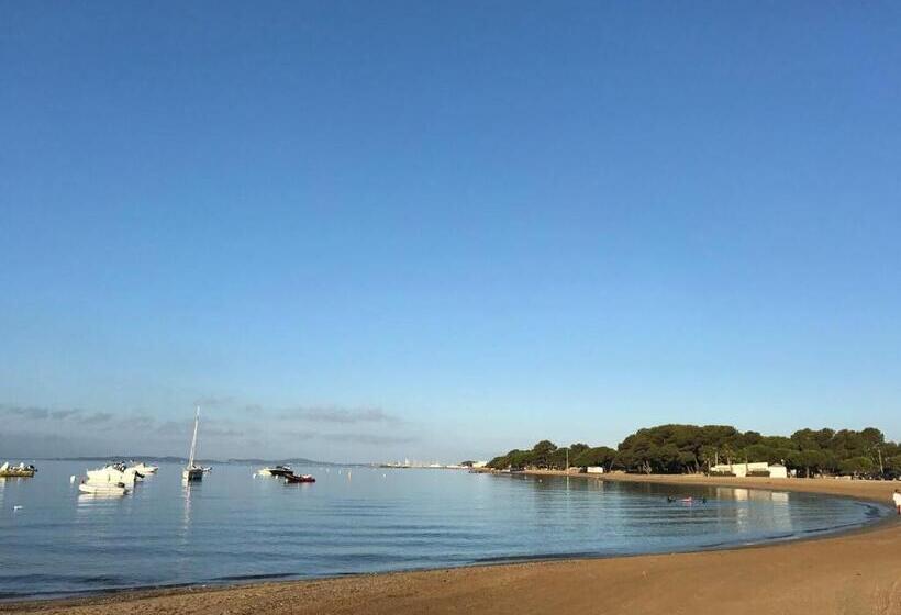 펜션 Appartement En Pleine Nature Avec Piscine Chauffée