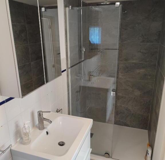 펜션 Appartement En Pleine Nature Avec Piscine Chauffée