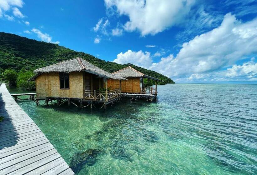 Пансион Floating Paradise