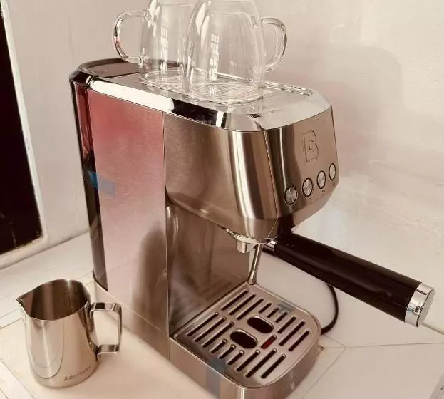 پانسیون Josephine S Bunker