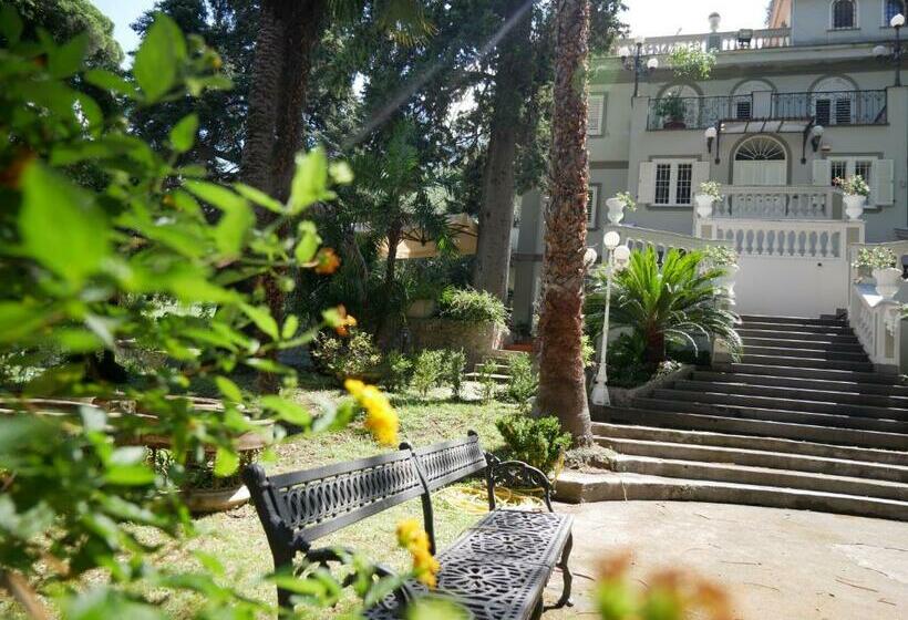 Bed and Breakfast Du Parc Boutique Home