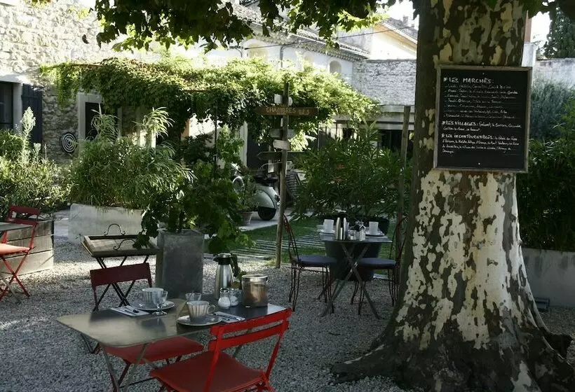 Aamiaismajoitus (B&B) Au Coin Des Figuiers