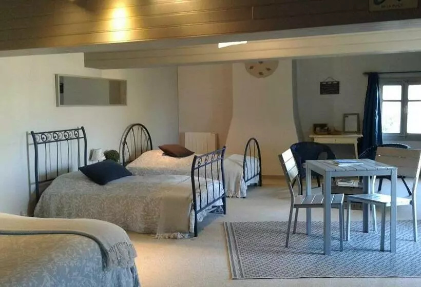 Aamiaismajoitus (B&B) Le Petit Hureau