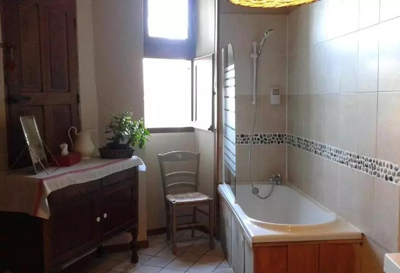 Aamiaismajoitus (B&B) Le Petit Hureau